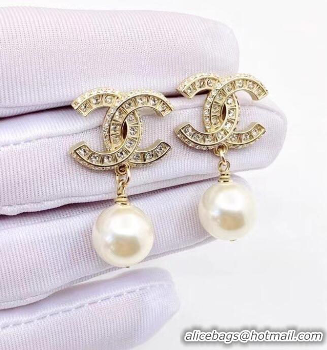 Buy Inexpensive Chanel Earrings CE6798