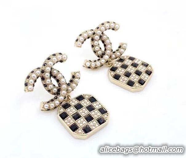 Traditional Specials Chanel Earrings CE6798