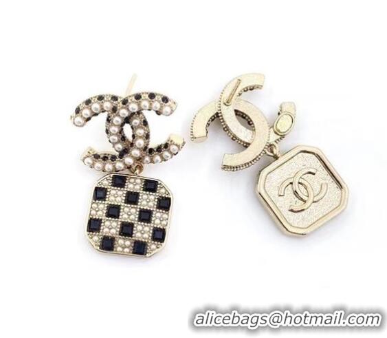 Traditional Specials Chanel Earrings CE6798