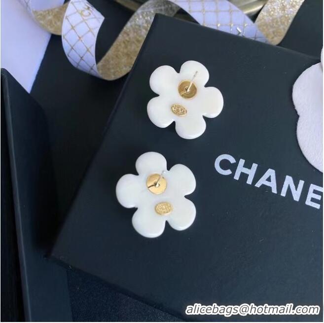 Buy Cheapest Chanel Earrings CE6810