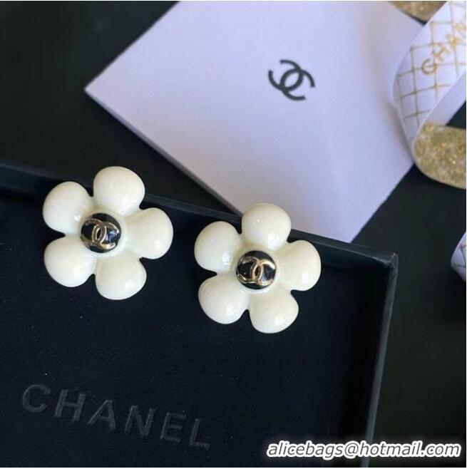 Buy Cheapest Chanel Earrings CE6810