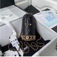 Famous Brand Chanel Drawstring Bag Lambskin & Gold Metal AP2257 black