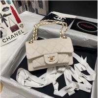 Famous Brand Chanel Flap Shoulder Bag Grained Calfskin AS9960 white