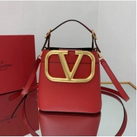 Buy Discount VALENTINO calf leather handbag V0754 red