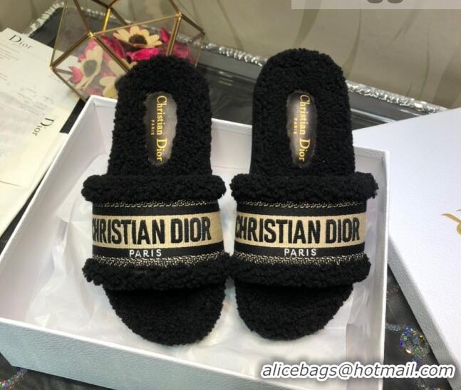 Best Product Dior Dway Flat Slide Sandals in Black Embroidered Cotton and Shearling 081024