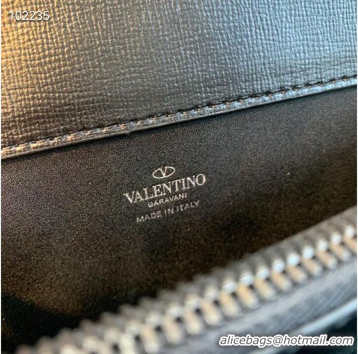 Shop Promotional VALENTINO Origianl leather tote bag V4071B black