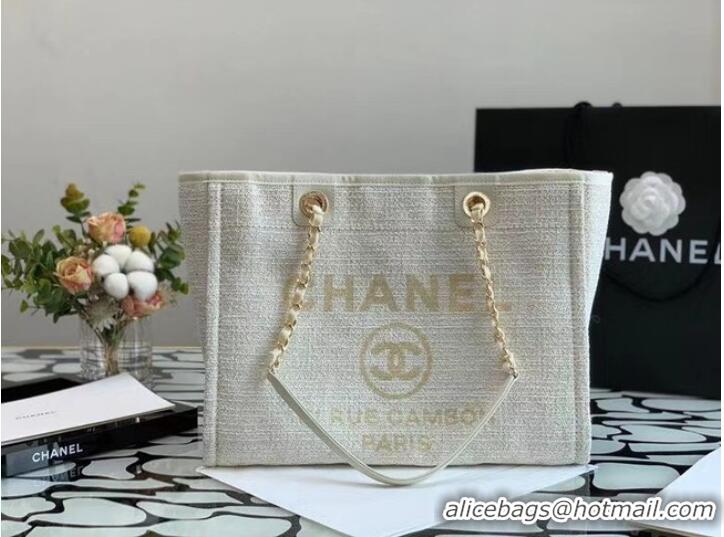 Good Luxurious Chanel Shopping bag MM A67001 White