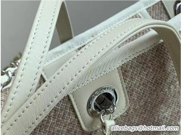 Grade Discount Chanel Shopping bag MM A67001 Cream