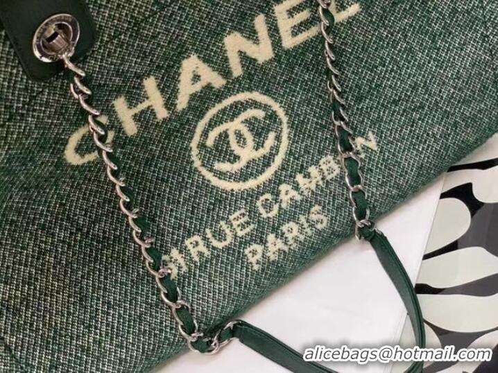 Well Crafted Chanel Canvas Tote Shopping Bag B66941 green