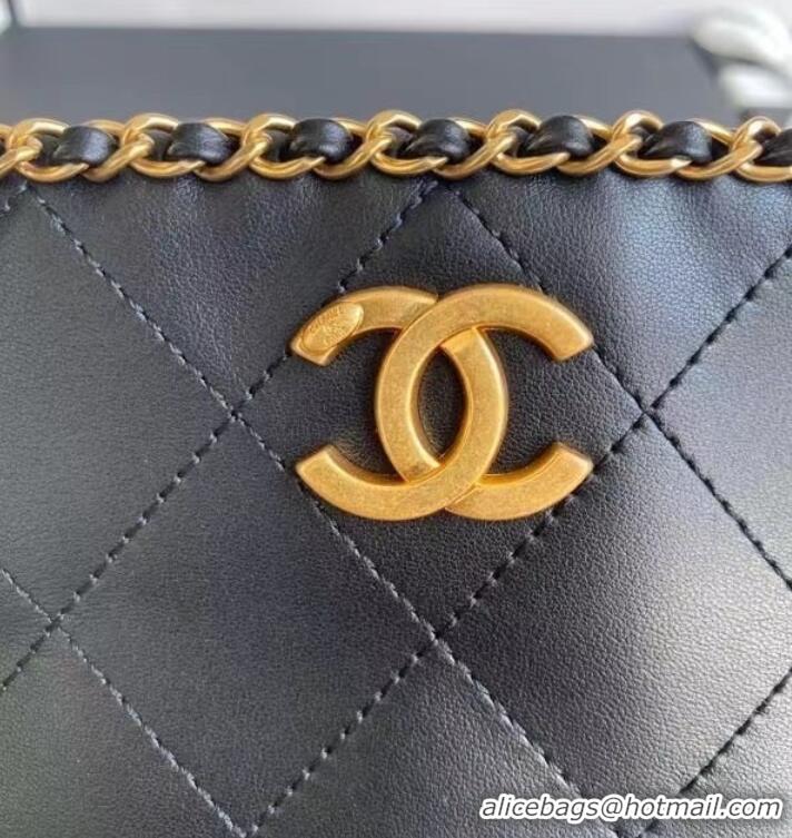 Well Crafted Chanel leather Shoulder Bag AS2739 black