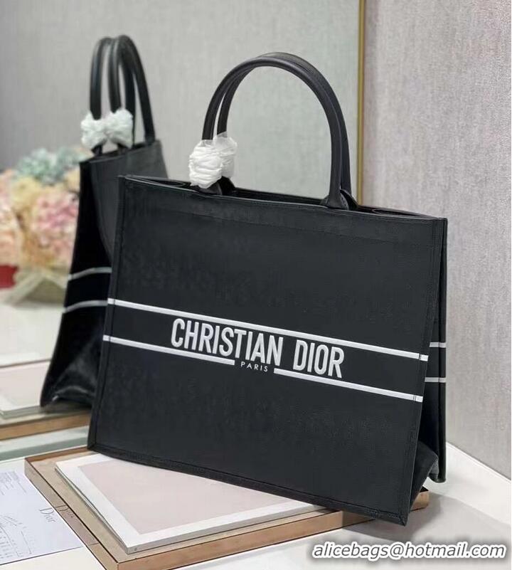 Good Looking DIOR BOOK TOTE leather Constellation Embroidery M1297ZR black