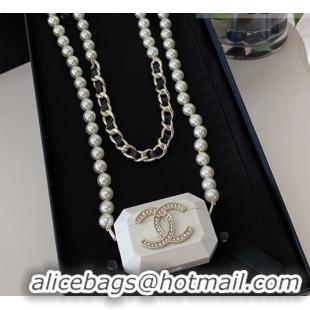 Pretty Style Chanel Airpods Case Necklace AB6425 White 2021