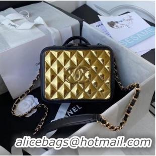 Luxurious Chanel Lambskin Crystal Calfskin & Gold-Tone Metal Cosmetic Bag AS2900 black