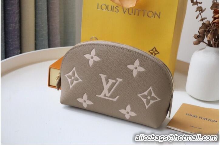 Well Crafted Louis Vuitton POCHETTE COSMETIQUE PM M59086 Dove Gray&Cream