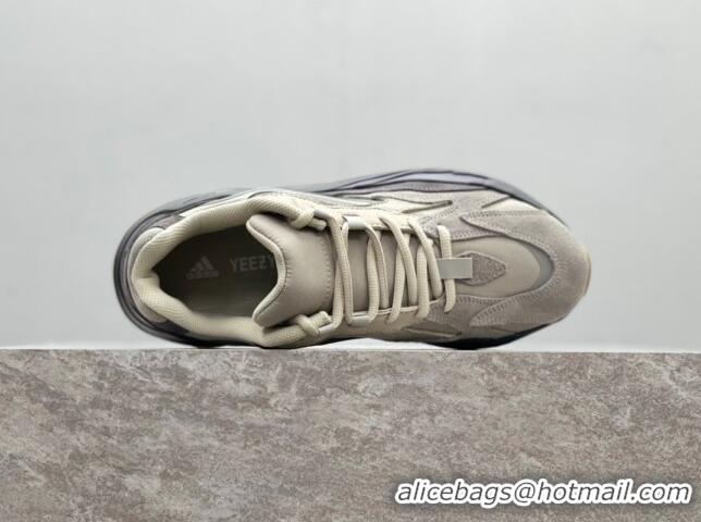 Discount Adidas Yeezy 700V2 Sneakers AYV02 Grey/Beige