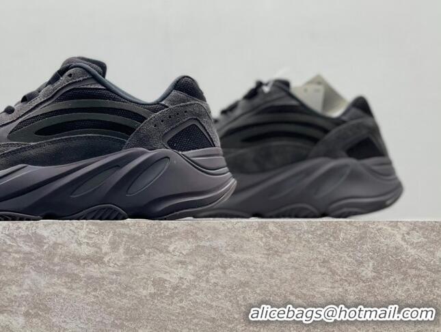 Top Quality Adidas Yeezy 700V2 Sneakers AYV03 Black