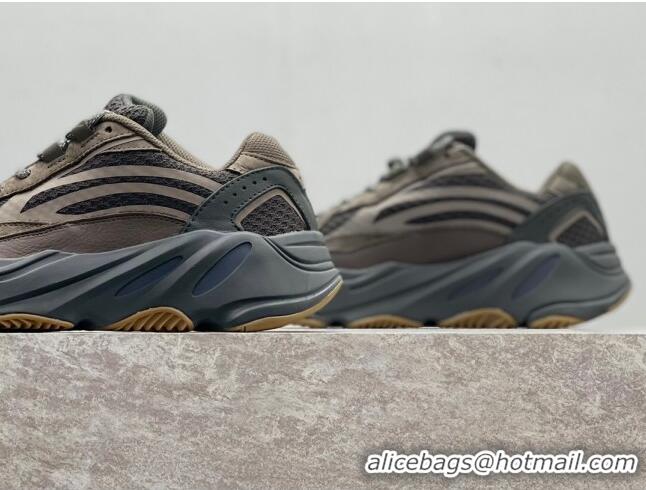 Good Product Adidas Yeezy 700V2 Sneakers AYV07 Dark Grey/Brown