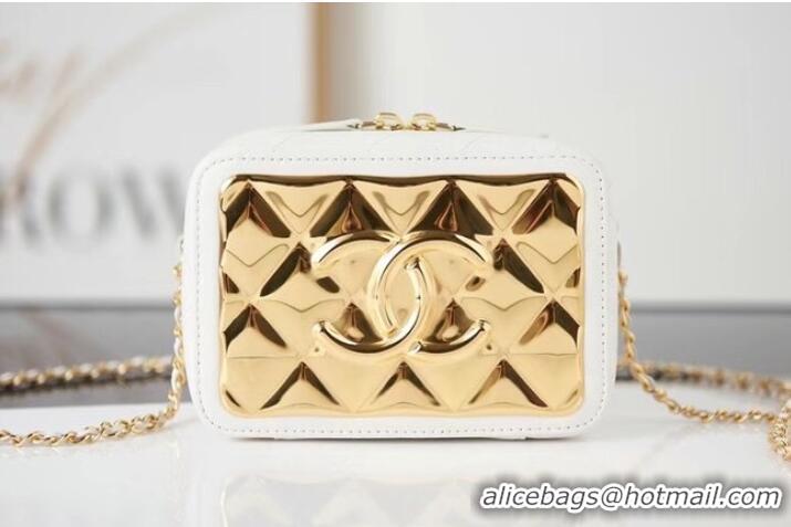 Buy Inexpensive Chanel mini leather Shoulder Bag AP2393 white