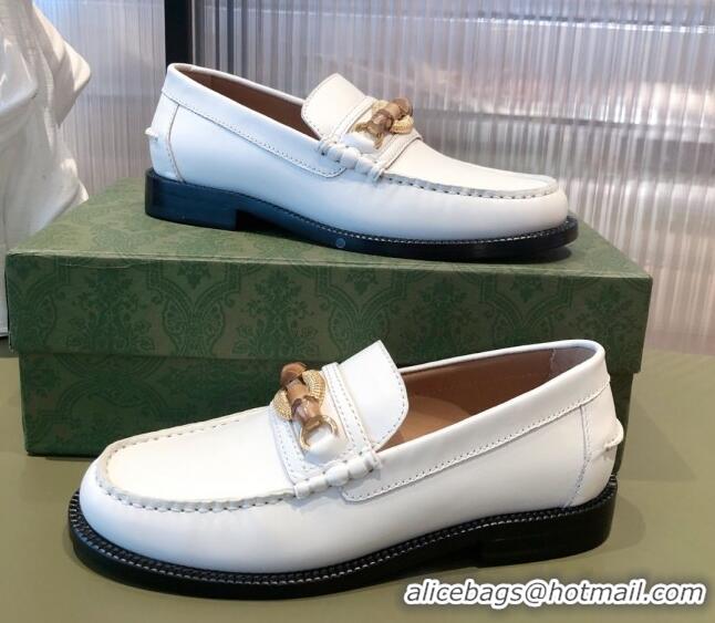 Pretty Style Gucci Leather Loafer Flat with Bamboo Horsebit 092747 White