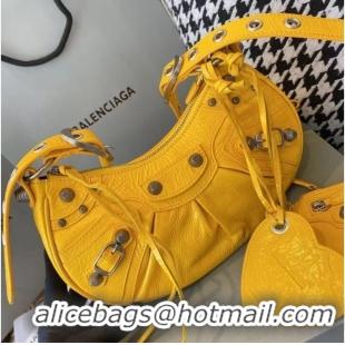 Promotional Balenciaga WOMENS LE CAGOLE MEDIUM SHOULDER BAG IN YELLOW 27541