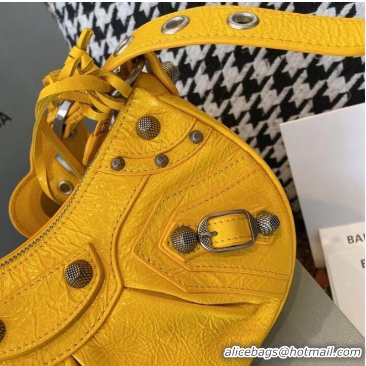 Promotional Balenciaga WOMENS LE CAGOLE MEDIUM SHOULDER BAG IN YELLOW 27541