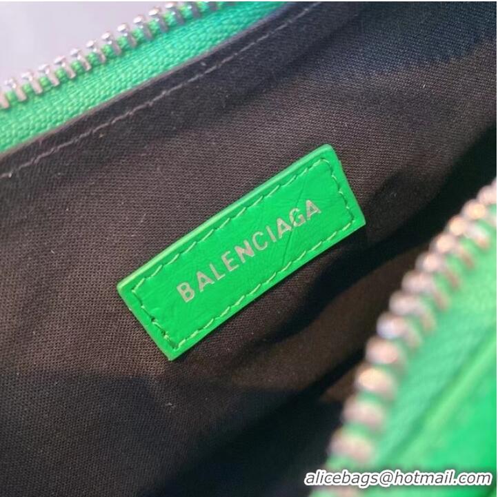 Buy Discount Balenciaga WOMENS LE CAGOLE MEDIUM SHOULDER BAG IN GREEN 27541