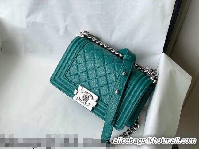 Affordable Price Chanel Grained Calfskin Small Boy Flap Bag A67085 Green/Silver 2021