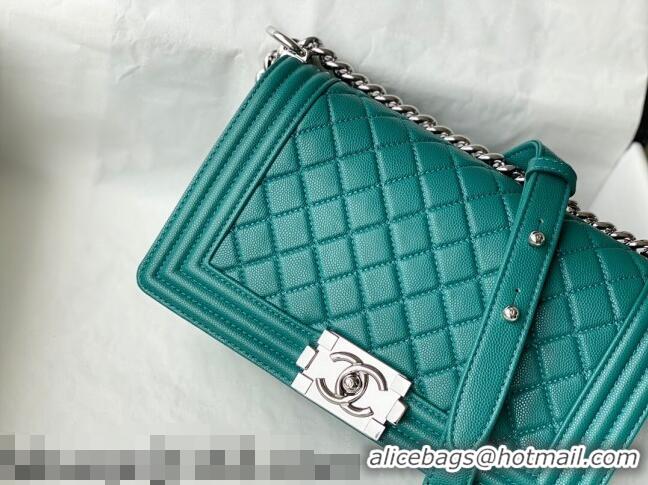 Cheapest Chanel Grained Calfskin Medium Boy Flap Bag A67086 Green/Silver 2021