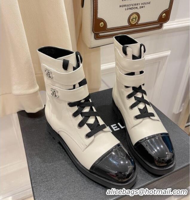 Hot Style Chanel Calfskin Ankle Boots with CC Strap 092352 White