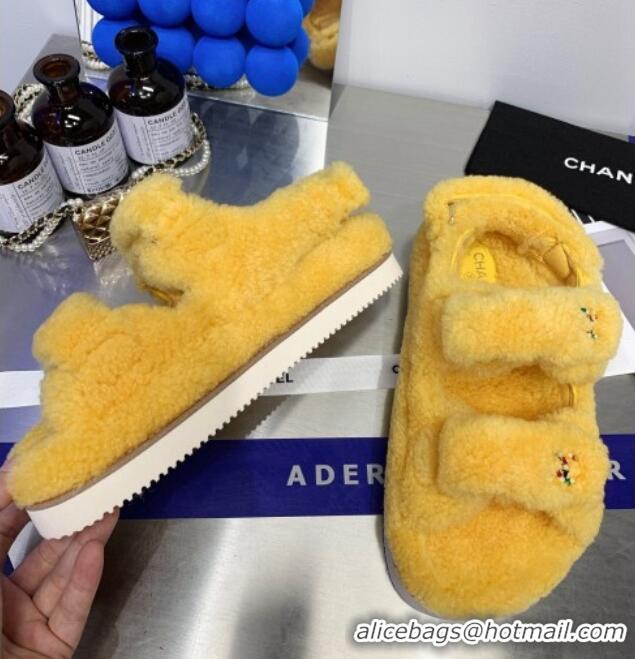 Fashion Chanel Shearling Flat Sandals G35927 Yellow