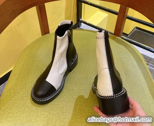 Purchase Chanel Calfskin Ankle Boots 2021 Black/White 21092301 