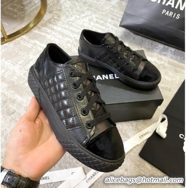 Luxury Discount Chanel Quilted Calfskin Sneakers 092411 Black