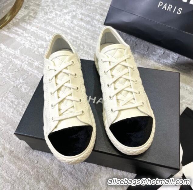 1:1 aaaaa Chanel Quilted Calfskin Sneakers 092411 White