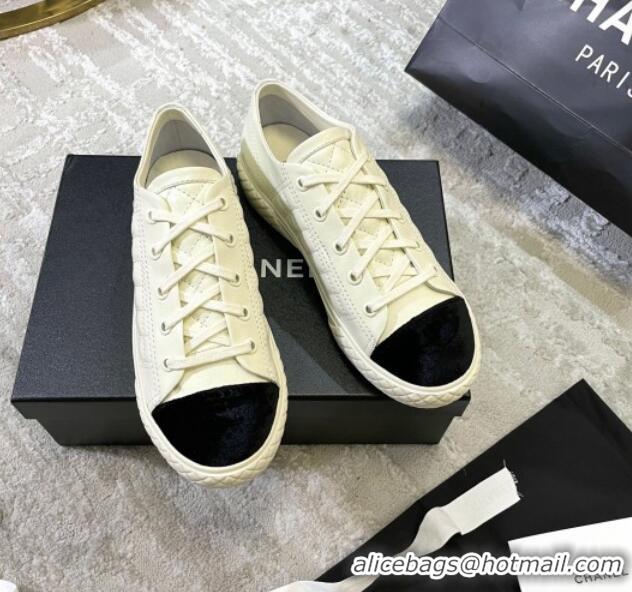 1:1 aaaaa Chanel Quilted Calfskin Sneakers 092411 White