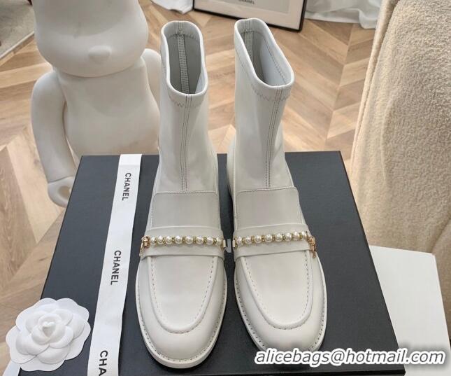 Top Design Chanel Leather Pearl Ankle Boots 092709 White