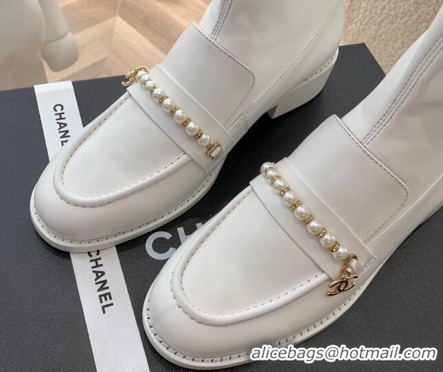 Top Design Chanel Leather Pearl Ankle Boots 092709 White