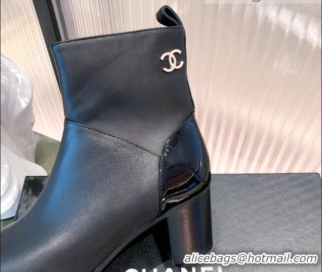 Perfect Chanel Calfskin and Patent Leather Ankle Boots 092723 Black