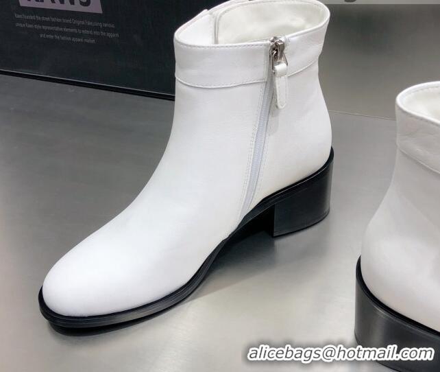 Trendy Design Chanel Calfskin Ankle Short Boots 4.5cm with CC Buckle 111139 White