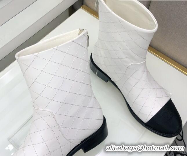 Shop Duplicate Chanel Quilted Calfskin Ankle Short Boots with Side Logo Buckle 111143 White