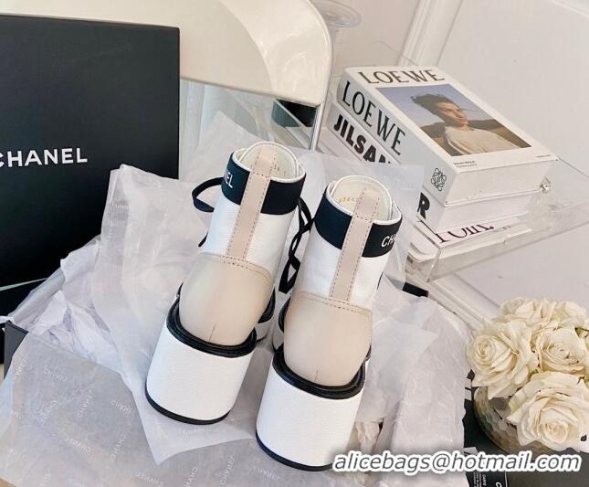 Cute Chanel Lambskin Logo Pearl Lace-ups Ankle Boots G38514 White