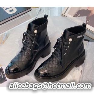 Classic Practical Chanel Lambskin Logo Pearl Lace-ups Ankle Boots G38514 Black