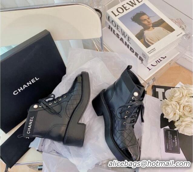 Classic Practical Chanel Lambskin Logo Pearl Lace-ups Ankle Boots G38514 Black