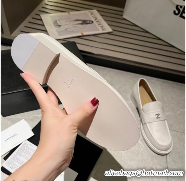 Best Product Chanel Shiny Calfskin Loafers G38048 White