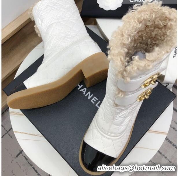 Best Grade Chanel Shearling Short Boots 5cm 111713 White