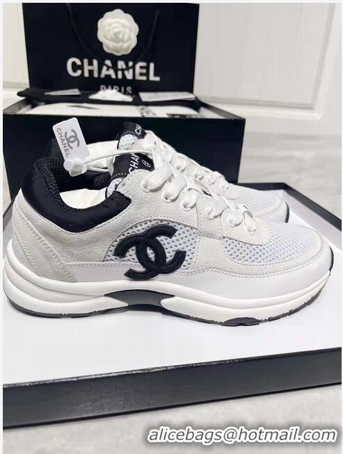 Fashionable Chanel Top Quality Sneakers G38299 White/Black