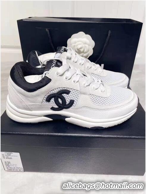 Fashionable Chanel Top Quality Sneakers G38299 White/Black