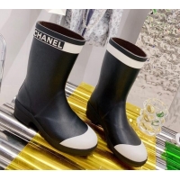 Best Luxury Chanel Rain Short Boots G38355 Black/White