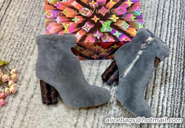 Pretty Style Louis Vuitton Silhouette Rabbit Fur Ankle Boots 9cm 111767 Grey