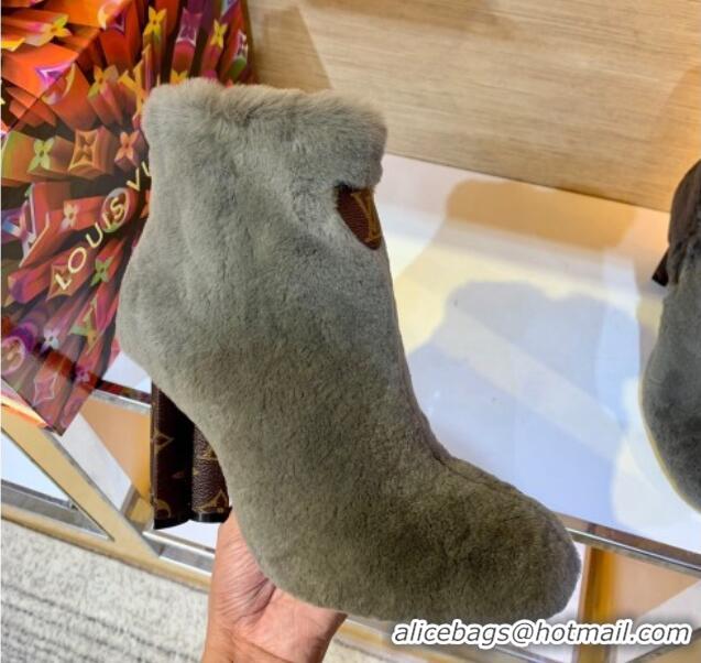 Pretty Style Louis Vuitton Silhouette Rabbit Fur Ankle Boots 9cm 111767 Grey