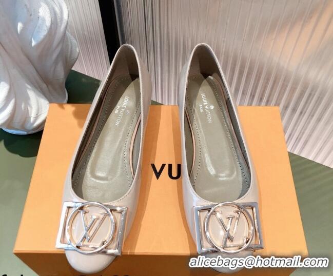 Fashion Louis Vuitton Patent Leather LV Buckle Flat Ballerinas 112471 Nude